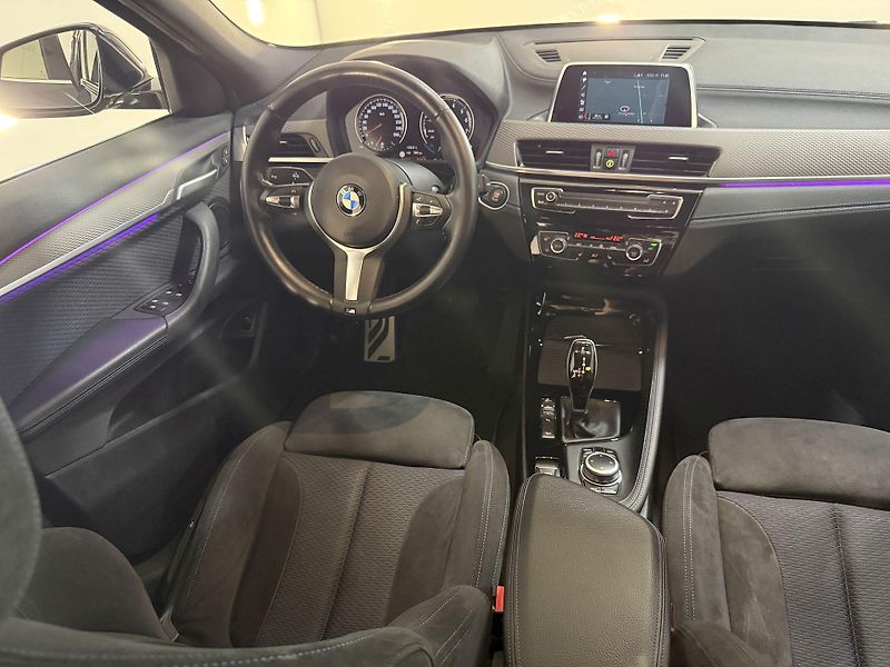 BMW X2 xDrive20i M-Sport LED 1.Maj - fotka 20 z 36