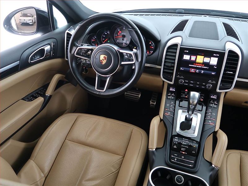 Porsche Cayenne (2016) S Diesel - fotka 7 z 24
