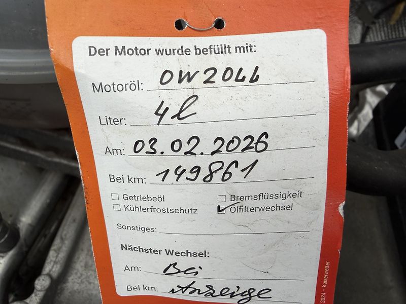 Škoda Karoq 1.0 TSI NAVI TAŽNÉ SERVISKA - fotka 45 z 46