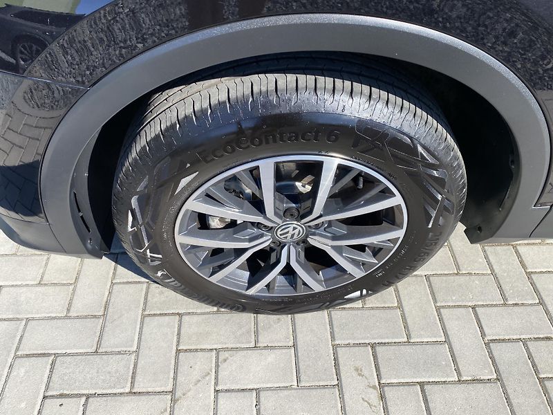 Volkswagen Tiguan Allspace 1.4TSI 110KW -ALLSPACE- DPH - fotka 10 z 47