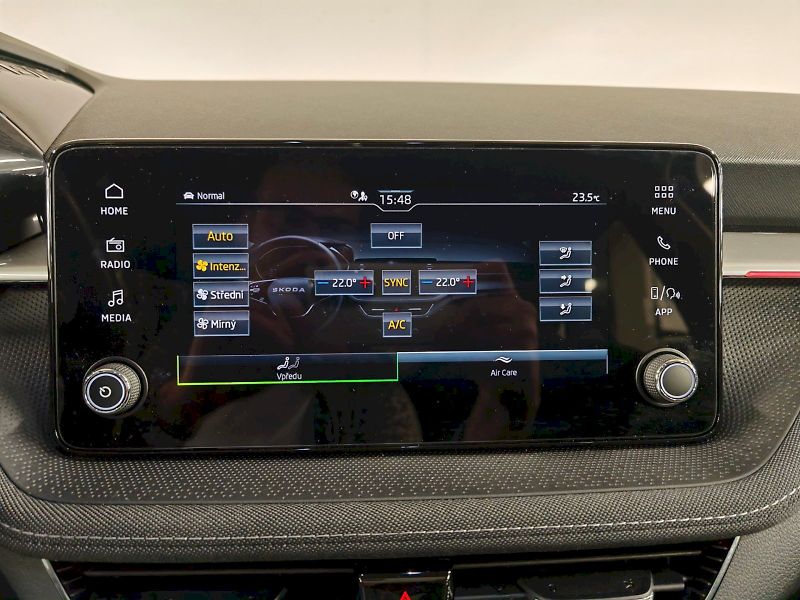 Škoda Fabia (2025) 1.0 TSI 70 kW Top Selection - fotka 12 z 28