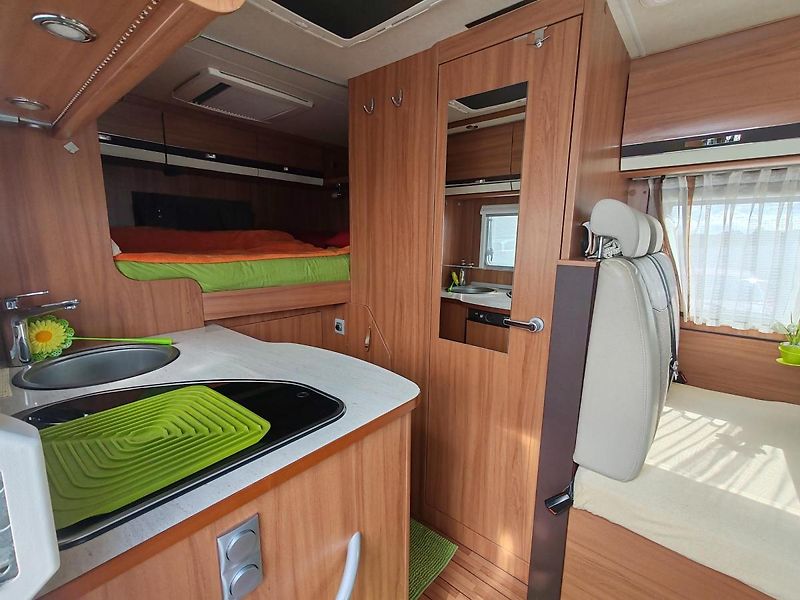 Weinsberg (2013) R58 - komisní prodej - fotka 9 z 18