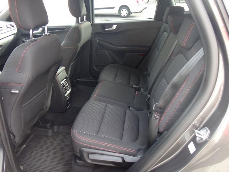 Ford Kuga (2020) St-Line_1.5 EcoBoost 110kW/150 - fotka 16 z 30