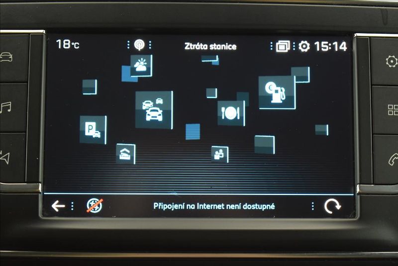 Peugeot Traveller 2,0 HDi, 8-míst, NAVIGACE - fotka 23 z 33