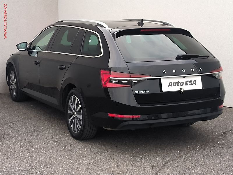 Škoda Superb (2019) 1.5 TSi, Style, DSG, +ALU - fotka 6 z 33