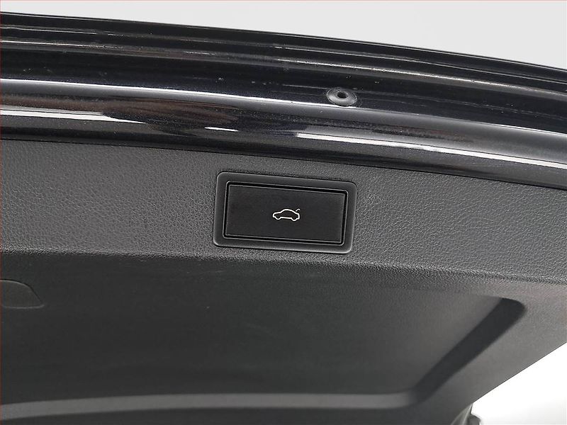 Škoda Octavia (2016) Laurin&Klement 2.0 TDI, 4X4 - fotka 16 z 23