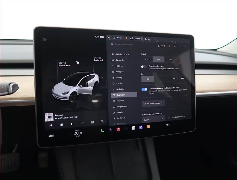 Tesla Model 3 (2023) Standard Range 60kWh, SoH 95% - fotka 25 z 33
