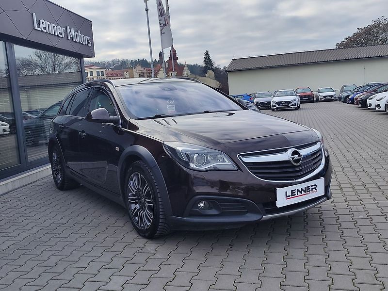 Opel Insignia 2.0 CDTI/125kW Sports AT  4x4 - fotka 3 z 33
