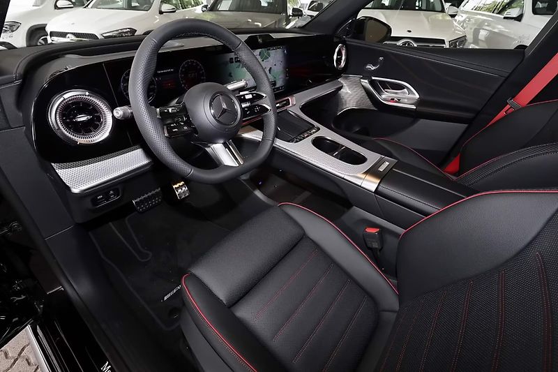 Mercedes-Benz GLC 400 4M AMG Pano HuD AIR Hypers - fotka 4 z 13