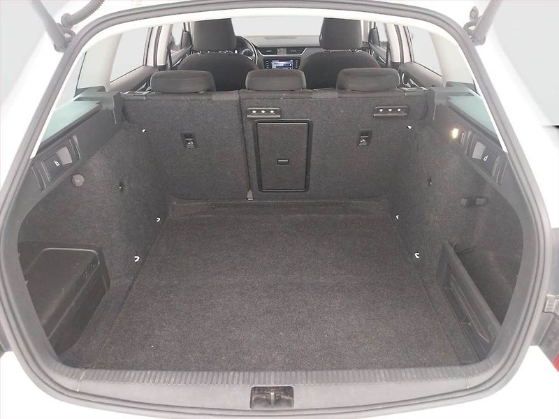Škoda Octavia (2019) Style 1.6 TDI, Serv.kniha - fotka 14 z 32