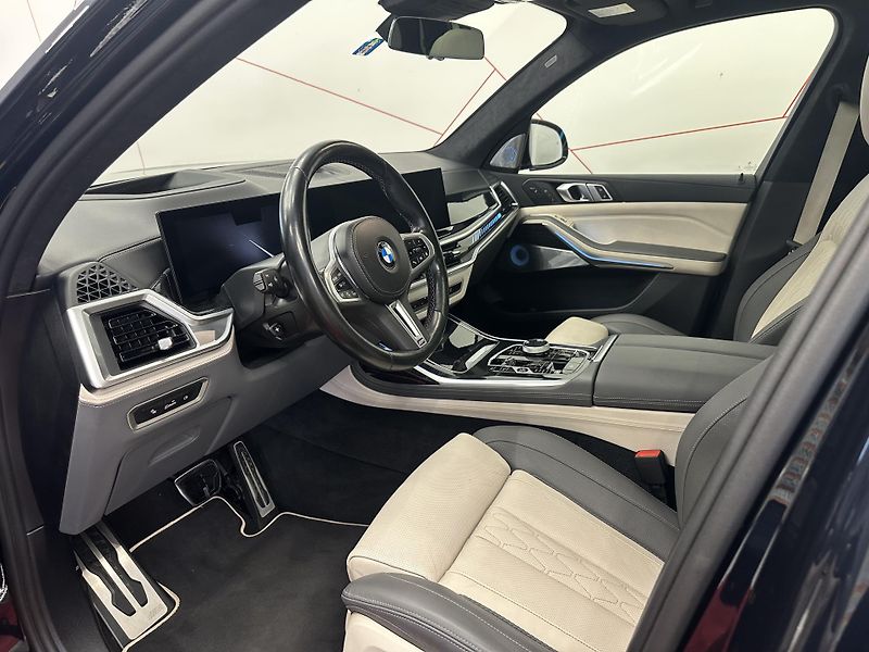 BMW X7 (2023) M60i INDIVID*CZ*DPH*TOP VÝBAVA - fotka 8 z 24