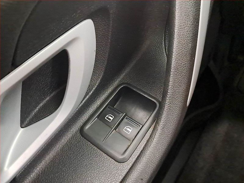 Škoda Fabia (2009) Ambiente 1.4 16V, po STK - fotka 14 z 14
