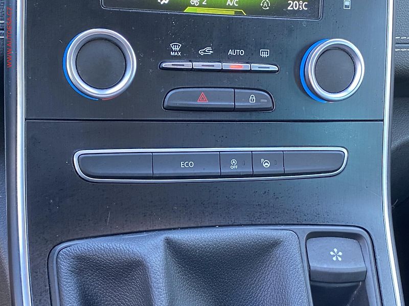 Renault Scénic (2017) 1.2TCe, Intense, navi, +ALU - fotka 14 z 17