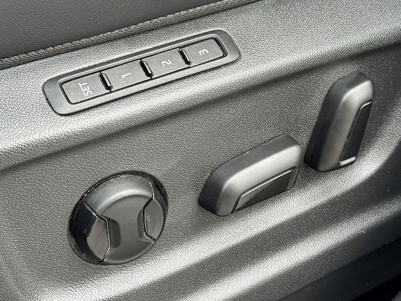 Škoda Kodiaq (2020) 2.0TSi 4X4 Sportline, Virtual  - fotka 22 z 50
