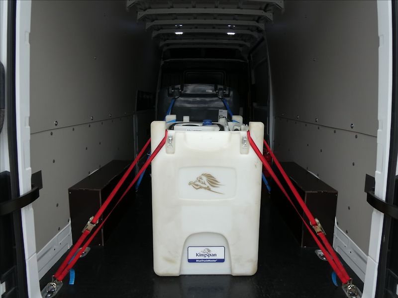 Volkswagen Crafter 2,0 TDi 103kW DPH,serviska,ČR - fotka 20 z 50