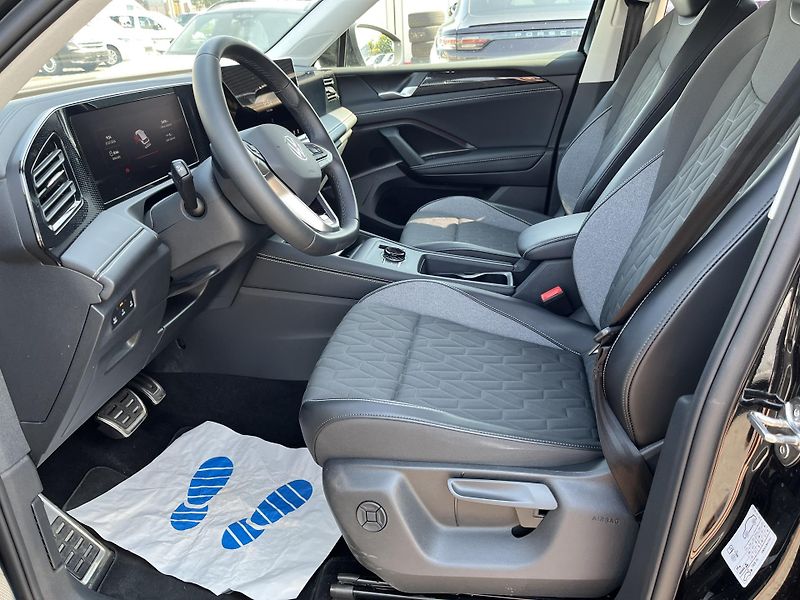 Volkswagen Tiguan 2.0TDI DSG GOAL - fotka 18 z 21