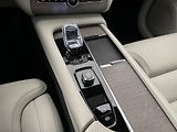 Volvo XC90 B5 AWD ULTIMATE BRIGHT 7 MÍST  - náhled 32