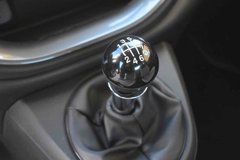 Fiat 500 je stále krásné auto. Nyní už nemusí být jen elektrický.
