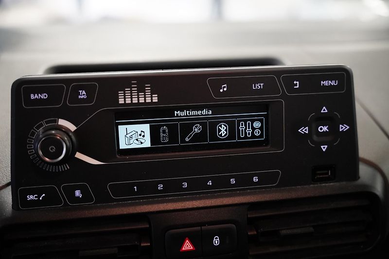 Peugeot Rifter - fotka 18 z 24