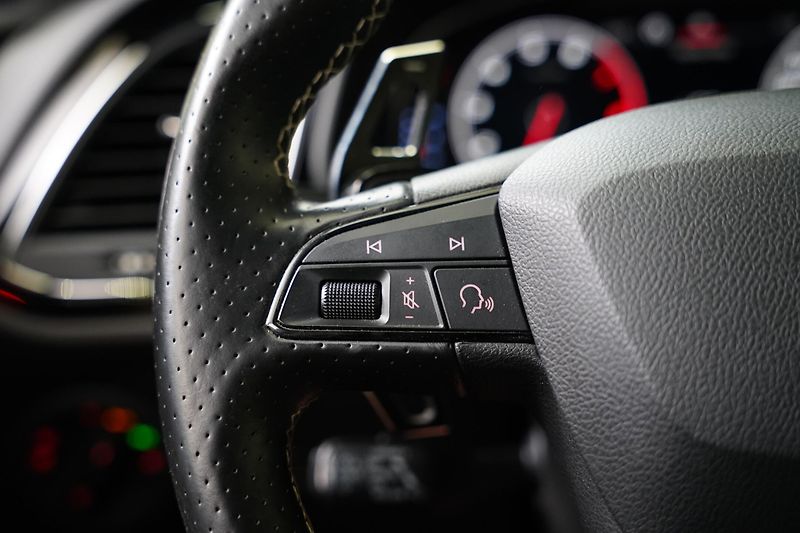 Seat Leon - fotka 15 z 26
