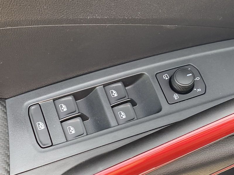 Škoda Fabia (2026) 1,0 TSI 85 kW DSG Monte Carlo - fotka 8 z 28
