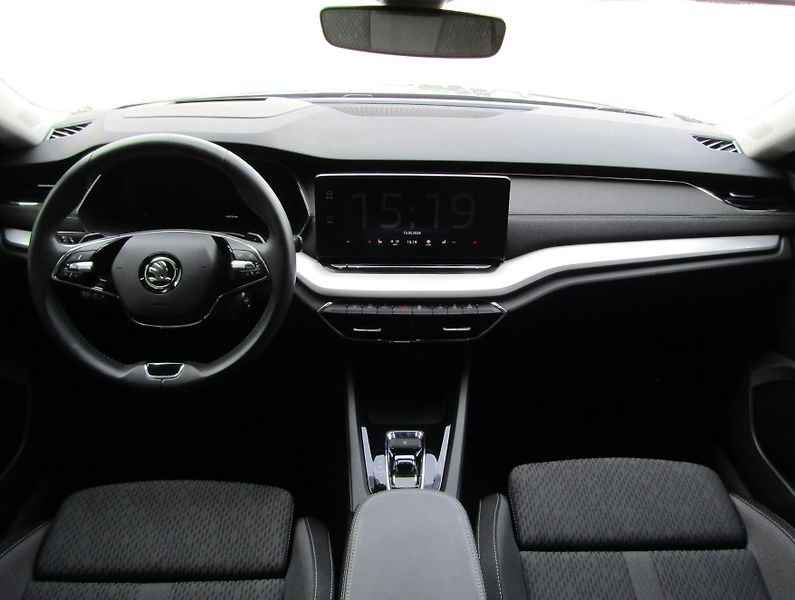Škoda Octavia Style 2.0 TDI 110 kW DSG - fotka 15 z 30