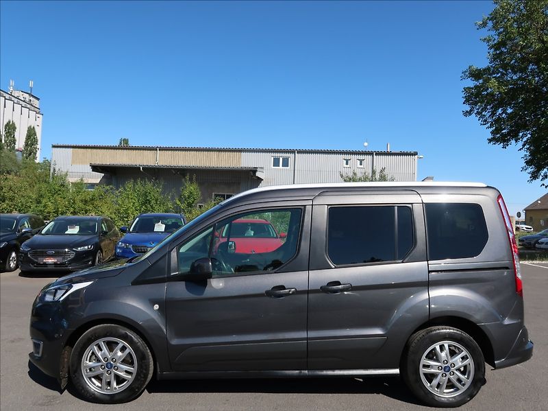 Ford Tourneo Connect 1,5 TDCi,74kW,Serv.kn.,tažné - fotka 6 z 29