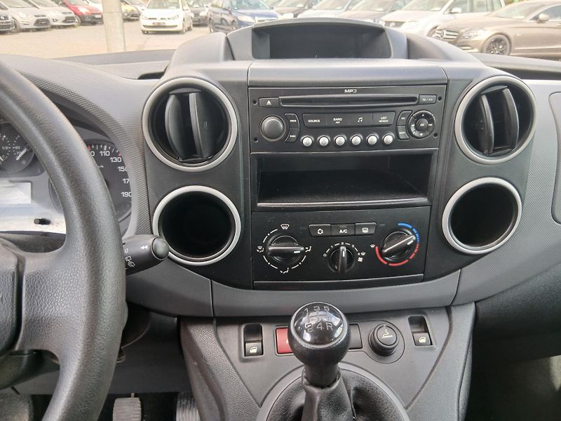 Citroën Berlingo 1.6 , tažné, klima - fotka 18 z 26