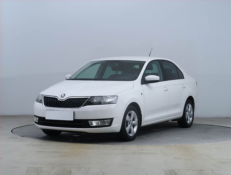 Škoda Rapid (2013) Ambition 1.2 TSI, ČR,1.maj - fotka 2 z 12