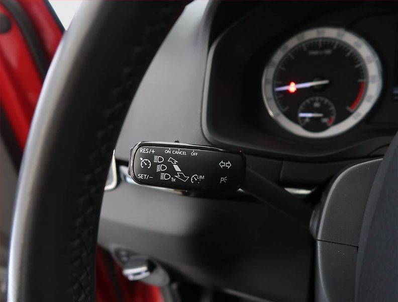 Škoda Karoq (2018) 1.6 TDI, Automat, Serv.kniha - fotka 20 z 23