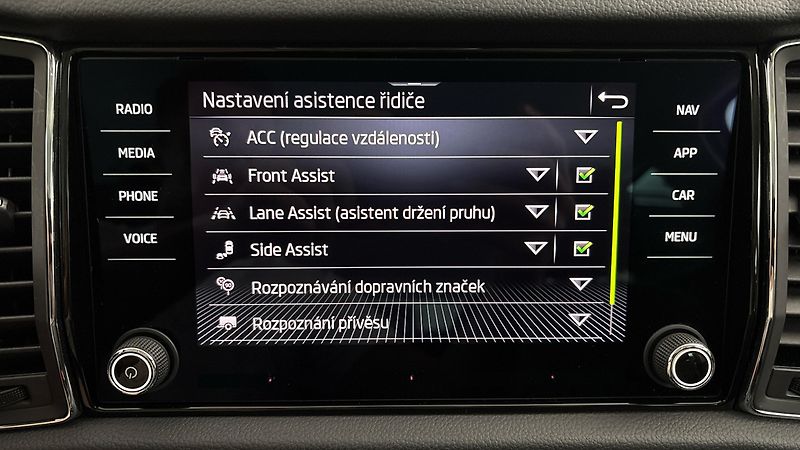 Škoda Kodiaq 2.0 TDI DSG 4x4 L&K - fotka 29 z 34