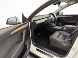 Tesla Model Y Long Range AWD - náhled 9