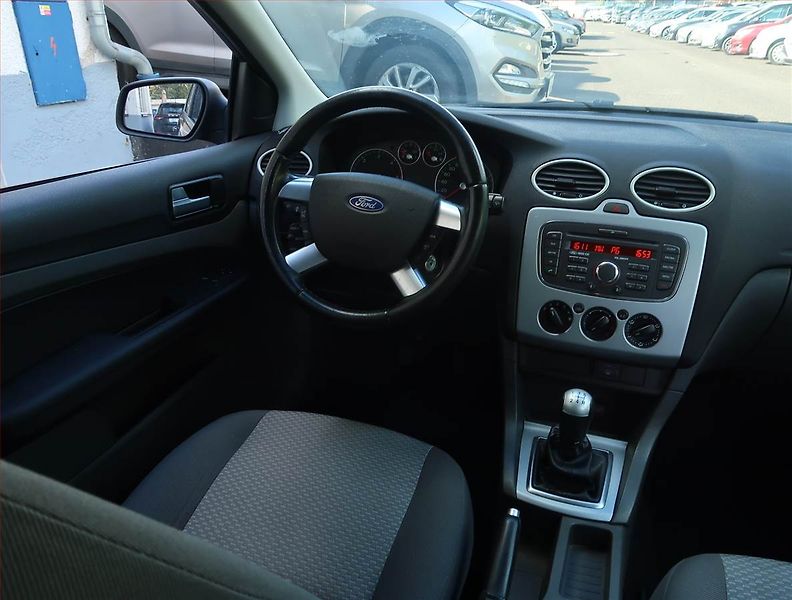 Ford Focus (2008) 1.8 TDCi, po STK, servisované - fotka 7 z 16