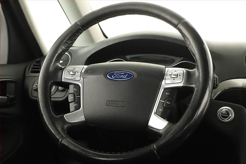 Ford Galaxy (2013) 2.0 TDCi, Automat, 7 míst - fotka 8 z 18