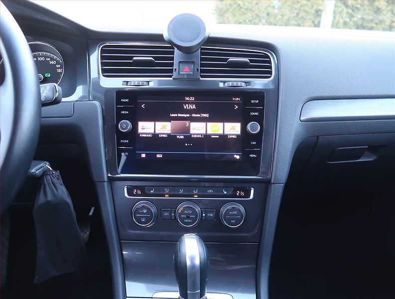 Volkswagen Golf (2018) 1.6 TDI, Automat, Tempomat - fotka 12 z 18