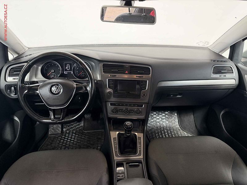 Volkswagen Golf (2013) 1.2 TSi VII, Comfortline, TZ - fotka 8 z 17