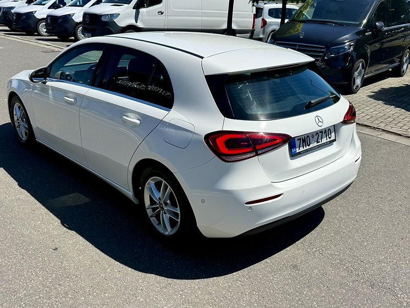 Mercedes-Benz Třídy A (2019) 180 d - fotka 30 z 31