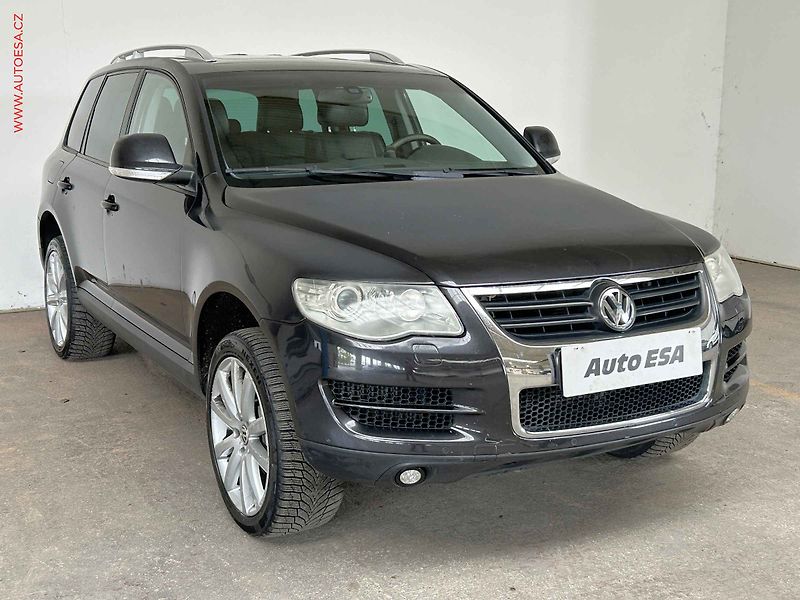 Volkswagen Touareg (2008) 3.0TDi 4x4, AT - fotografie inzerátu