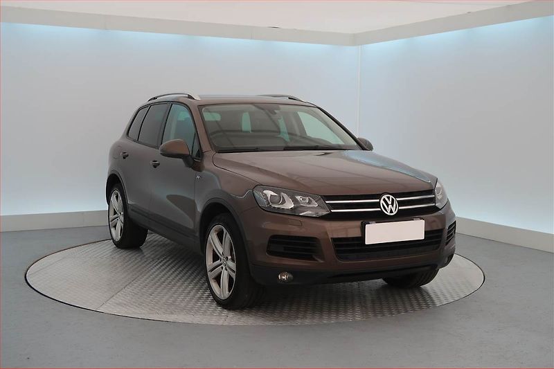 Volkswagen Touareg (2011) 3.0 TDI, 4X4, Automat - fotografie inzerátu
