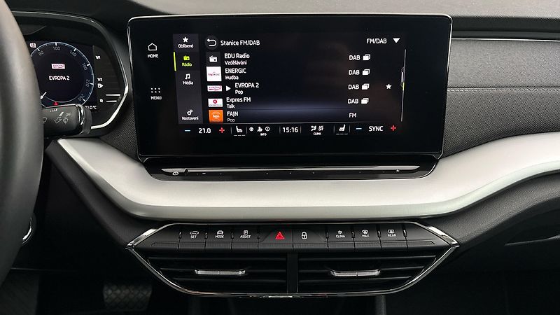 Škoda Octavia 1.5 TSI E-Tec DSG Style - fotka 11 z 25