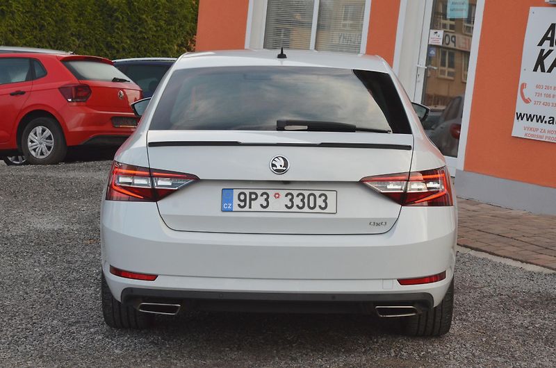 Škoda Superb (2017) 2.0 TSi 206kW DSG 4x4 L&K / ČR - fotka 5 z 50