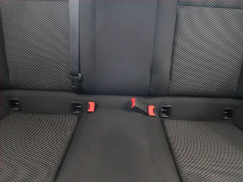 Volkswagen Polo (2018) 1.0, Tempomat - fotka 10 z 13