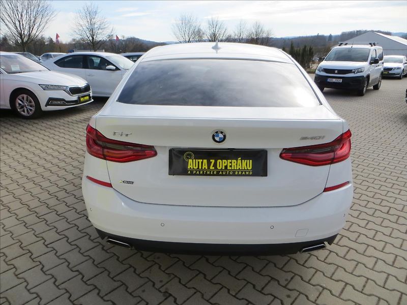 BMW Řada 6 3,0 640i 245kW xDrive AT GT - fotka 6 z 32