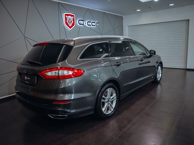 Ford Mondeo 2.0TDCi Titanium 132kw AWD - fotka 5 z 26