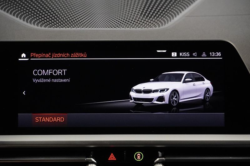 BMW Řada 3 M340XD,HUD,H/K,CARBON STŘECHA - fotka 36 z 40