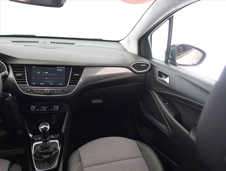Opel Crossland X (2023) Elegance 1.2 Turbo, Kůže, Navi - fotka 8 z 24