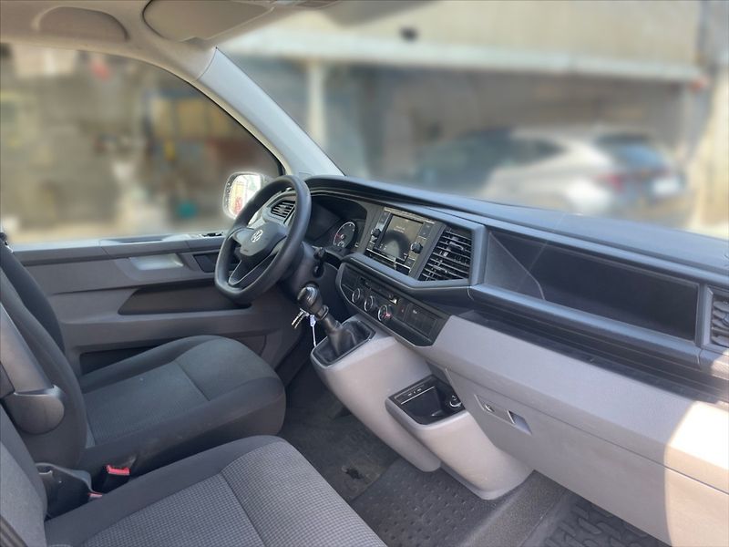 Volkswagen Transporter 2,0 TDI 81 - fotka 9 z 11