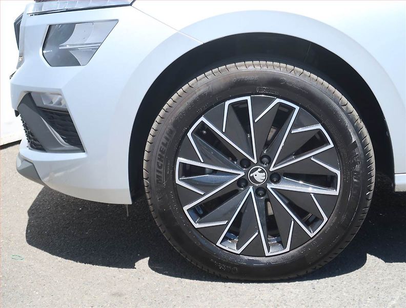 Škoda Kamiq (2025) 1.0 TSI, Drive - fotka 15 z 21