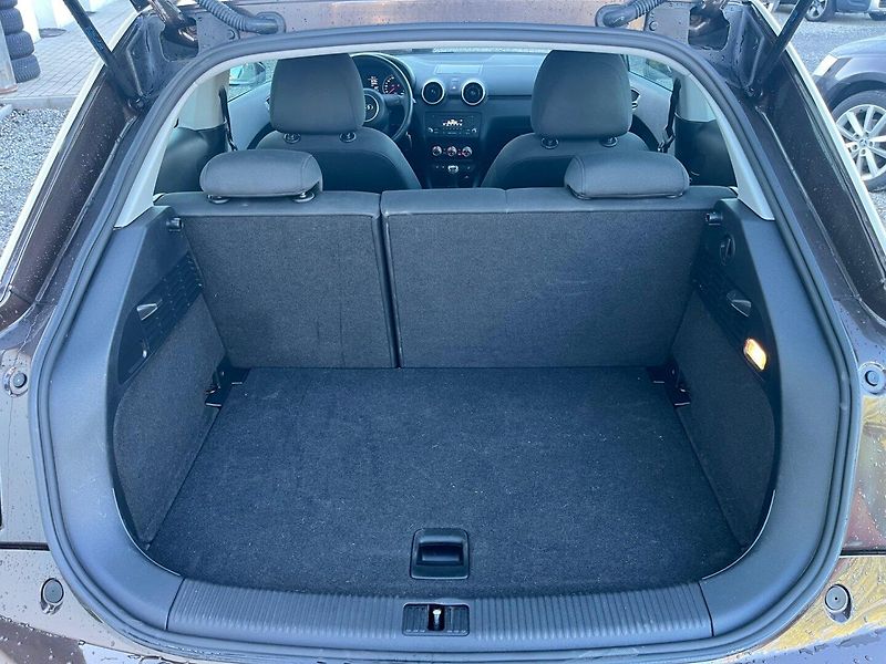 Audi A1 (2011) 1.2 TFSi - fotka 11 z 22