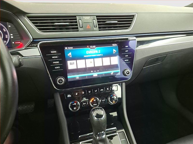 Škoda Superb (2020) Laurin&Klement 2.0 TDI - fotka 12 z 18